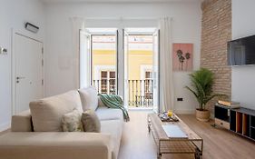 Hommyhome Conteros Cathedral Apartments
